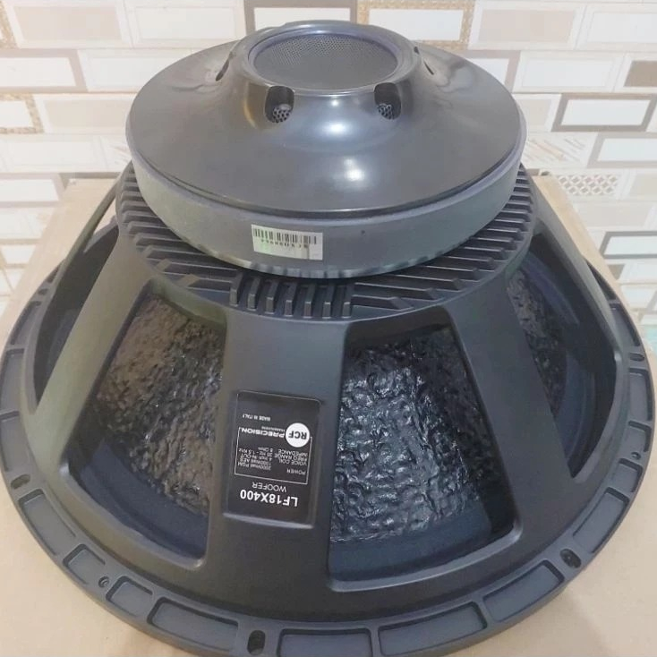 RCF LF18X400 SPEAKER KOMPONEN 18INCH DOUBLE MAGNET SPEAKER