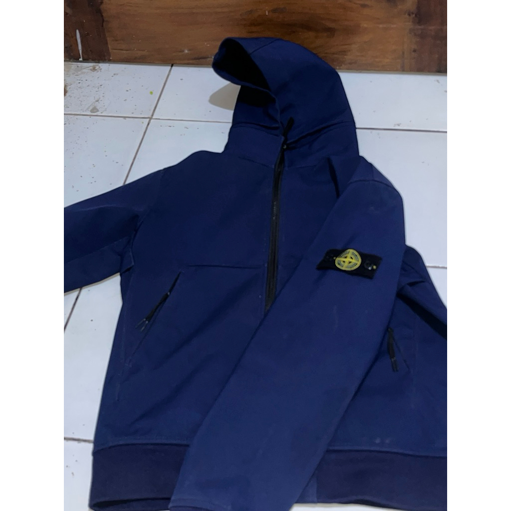 Softshell Stone Island Junior Size 12 Authen By Art