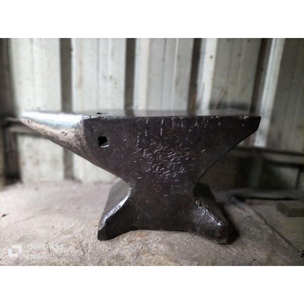 Anvil Paron 150kg Prancis