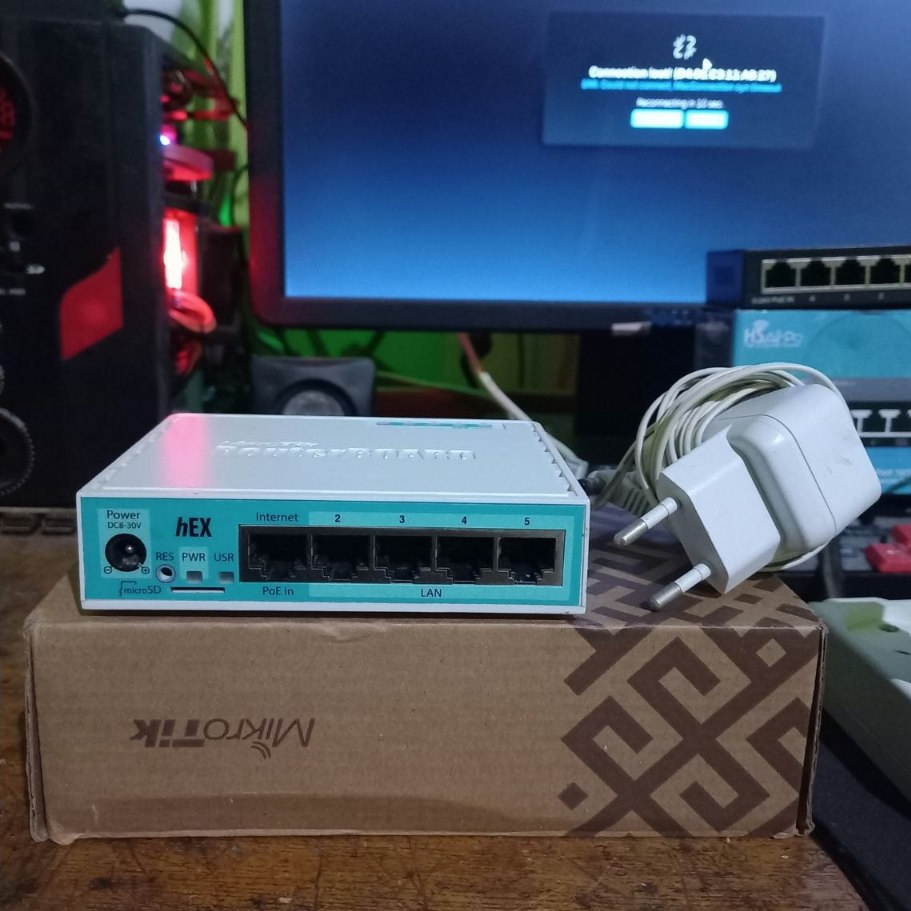 MIKROTIK RB750GR3(SIAP PAKAI FULL HOTSPOT VOUCHERAN DAN PPPOE)