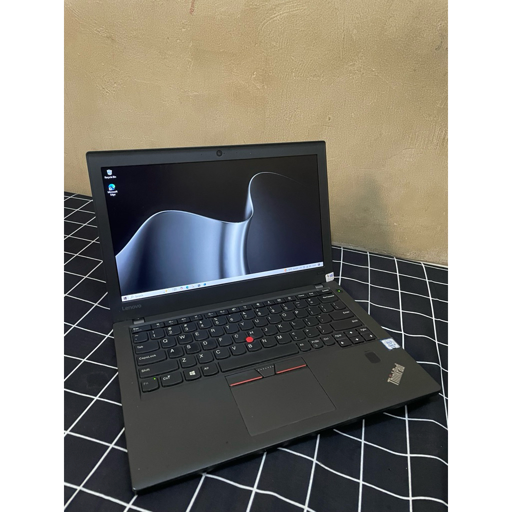Lenovo Thinkpad X270
