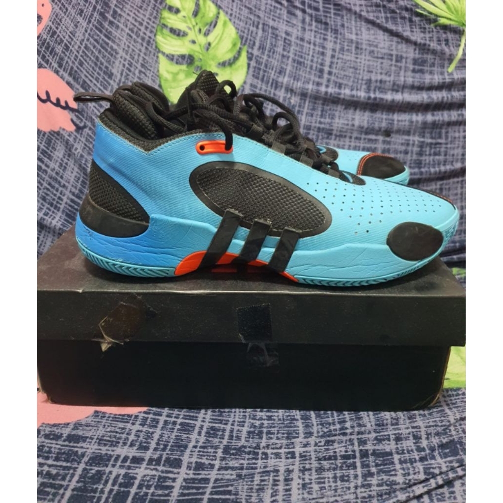 Adidas Don Issue 5