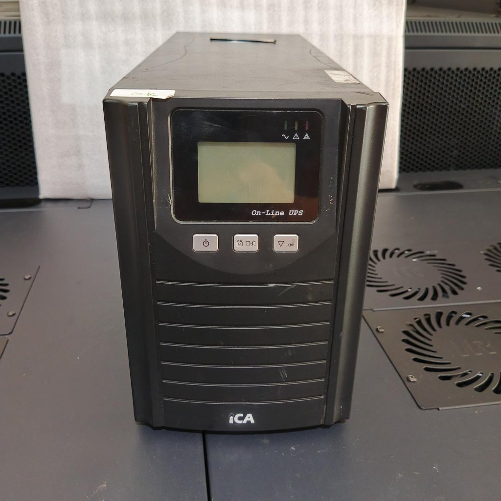 UPS ICA SE1000 1000 VA / 700 Watt dengan jenis gelombang pure sinewave Second (Kosongan tanpa batera