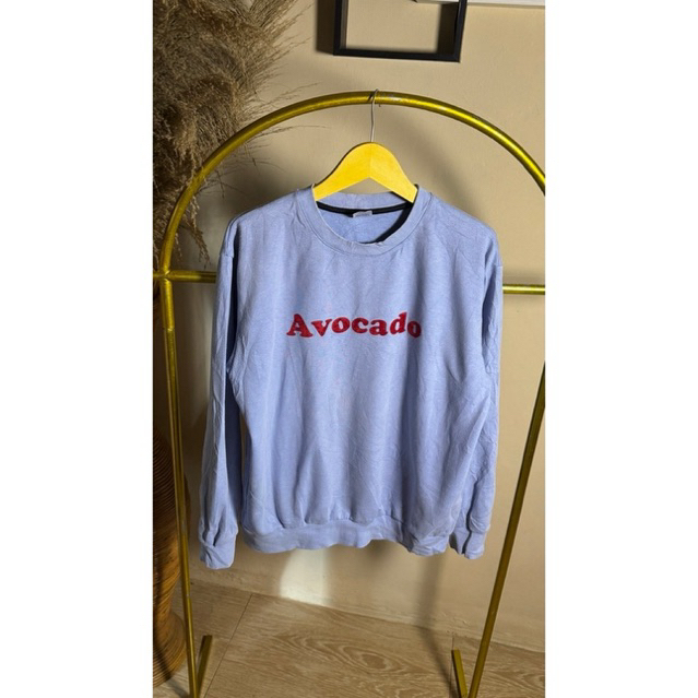 Crewneck Liful Minimal Garments Ukuran L Motif Print Kondisi Bagus