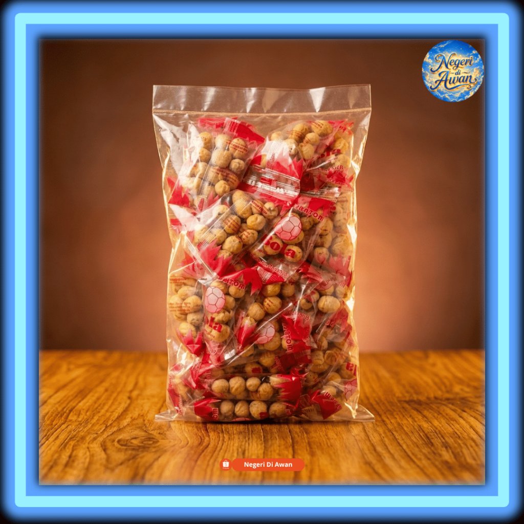 Kacang Atom Cap BOLA - Kemasan Renteng (Isi 30) - Asli Produksi Samarinda - Gurih Renyah  - Cemilan 
