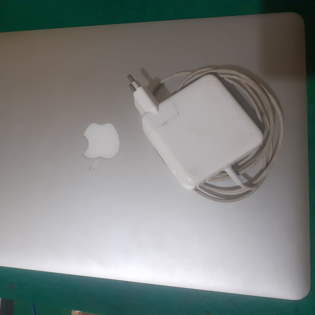 MACBOOK PRO 15 2013 A1398 CORE i5 MINUS NO DISPLAY/MATOT