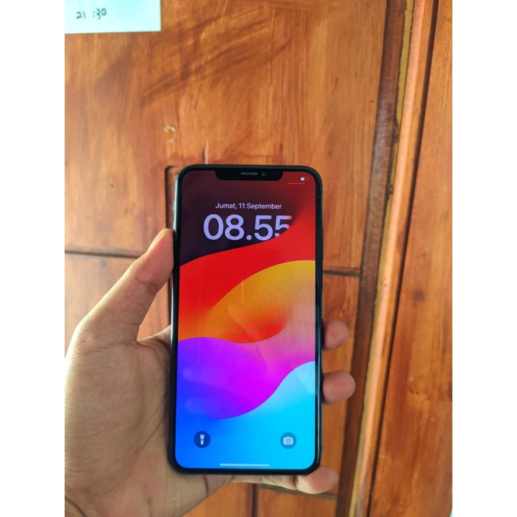 iPhone xs max 64gb