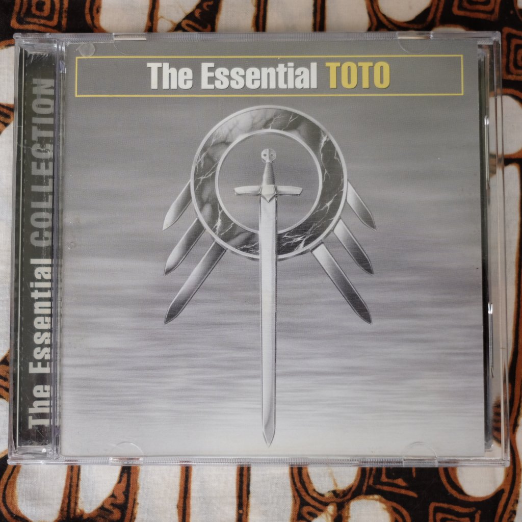 CD TOTO  --  THE ESSENTIAL