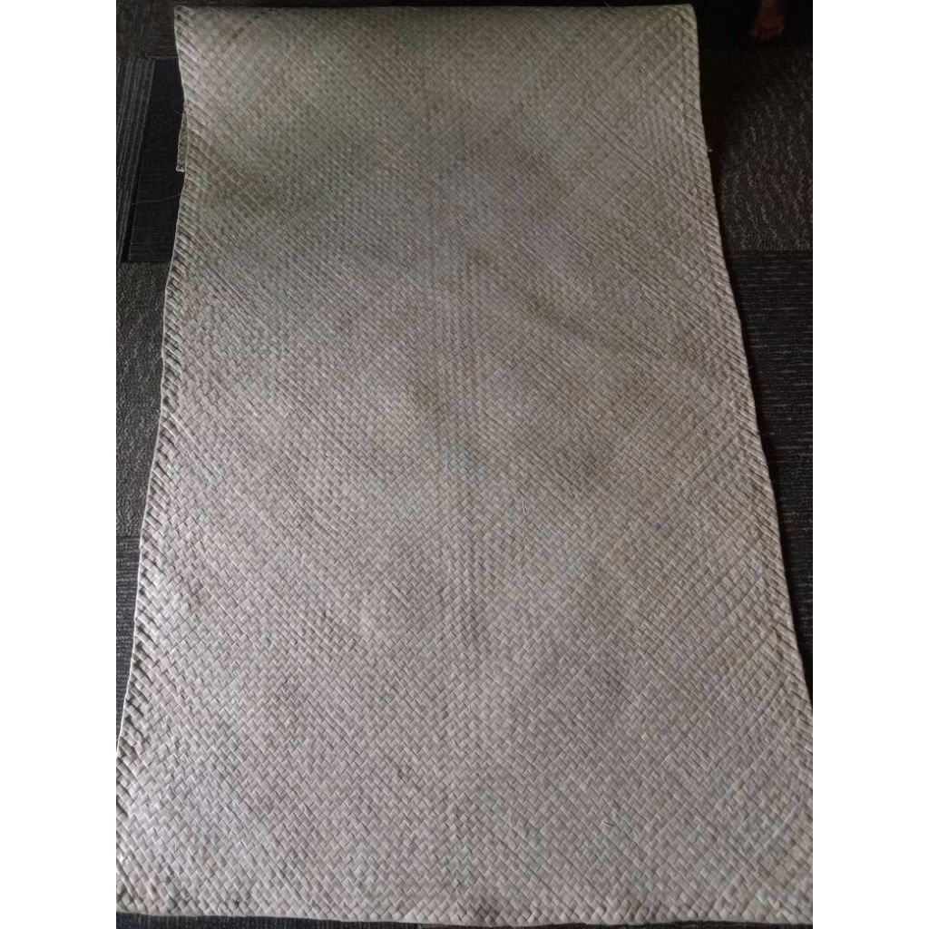 TIKAR PANDAN PUTIH/TIKAR POLOS/TIKAR SHOLAT/TIKAR JENAZAH 110×190-200