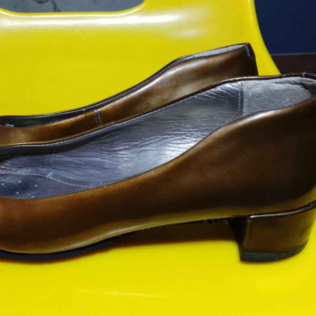 GEOX Italy Respira Leather Sepatu Wanita AUTHENTIC WITH TAG