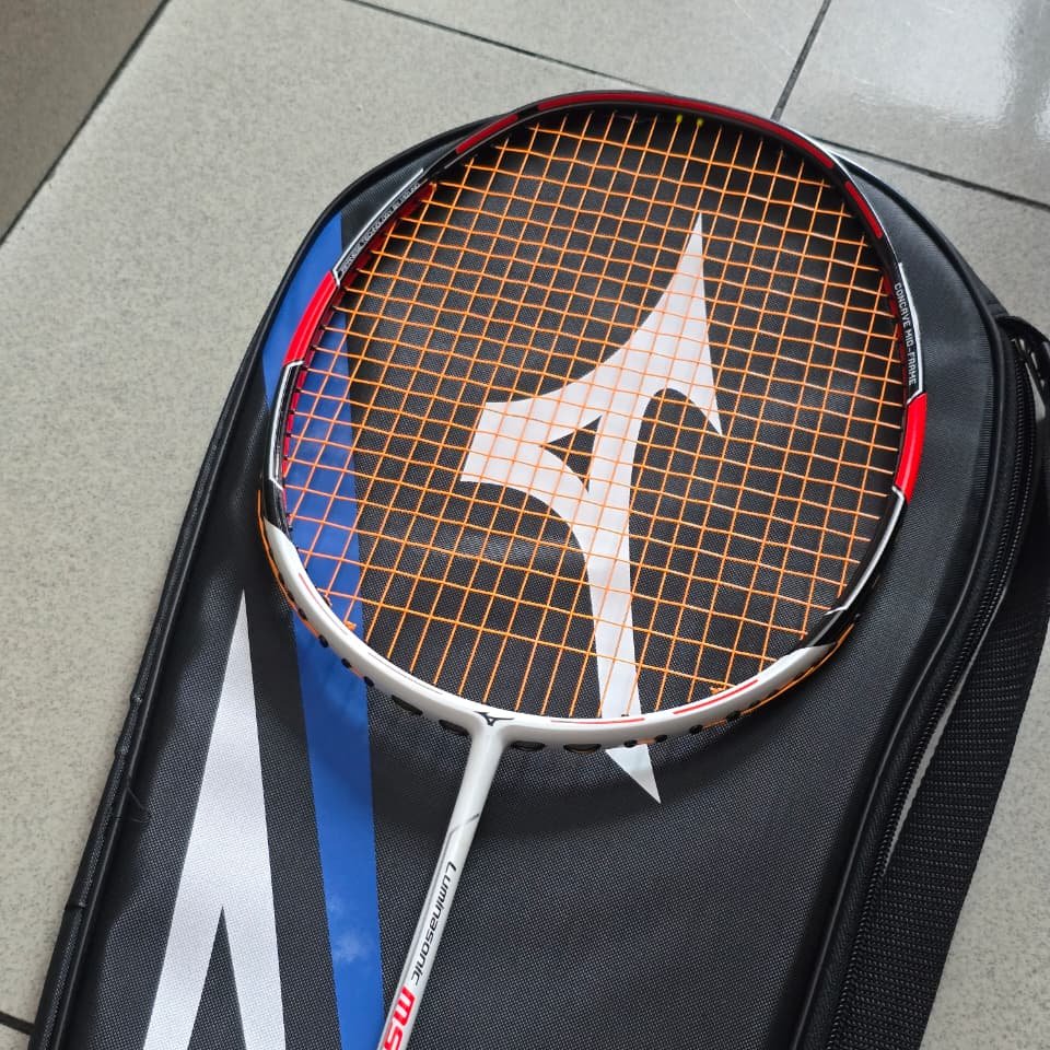 Nett Second Bekas Raket Badminton Mizuno Luminasonic MS9 4U5
