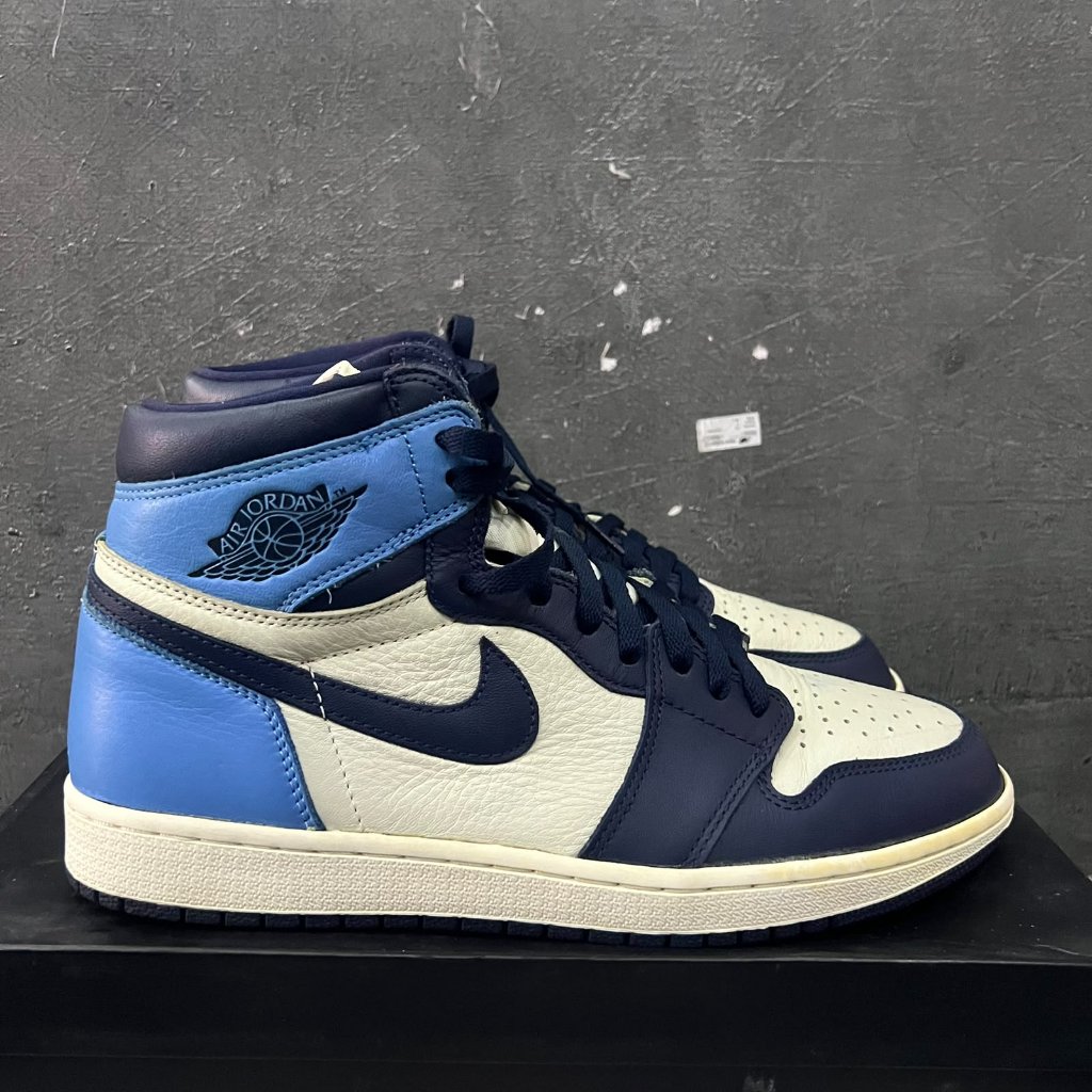Hitam-Putih-Biru_(Obsidian)