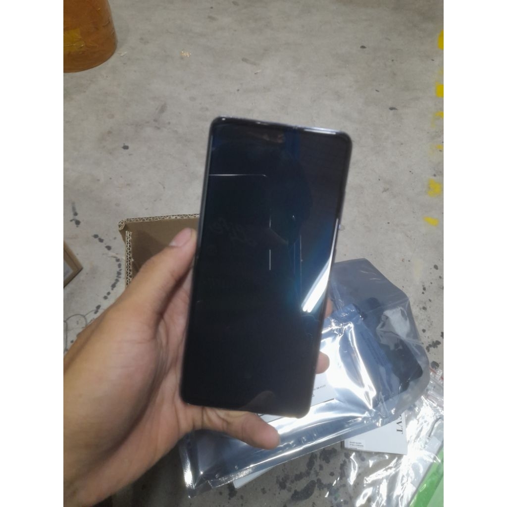 LCD Samsung A70 A705 Original Copotan Super AMOLED