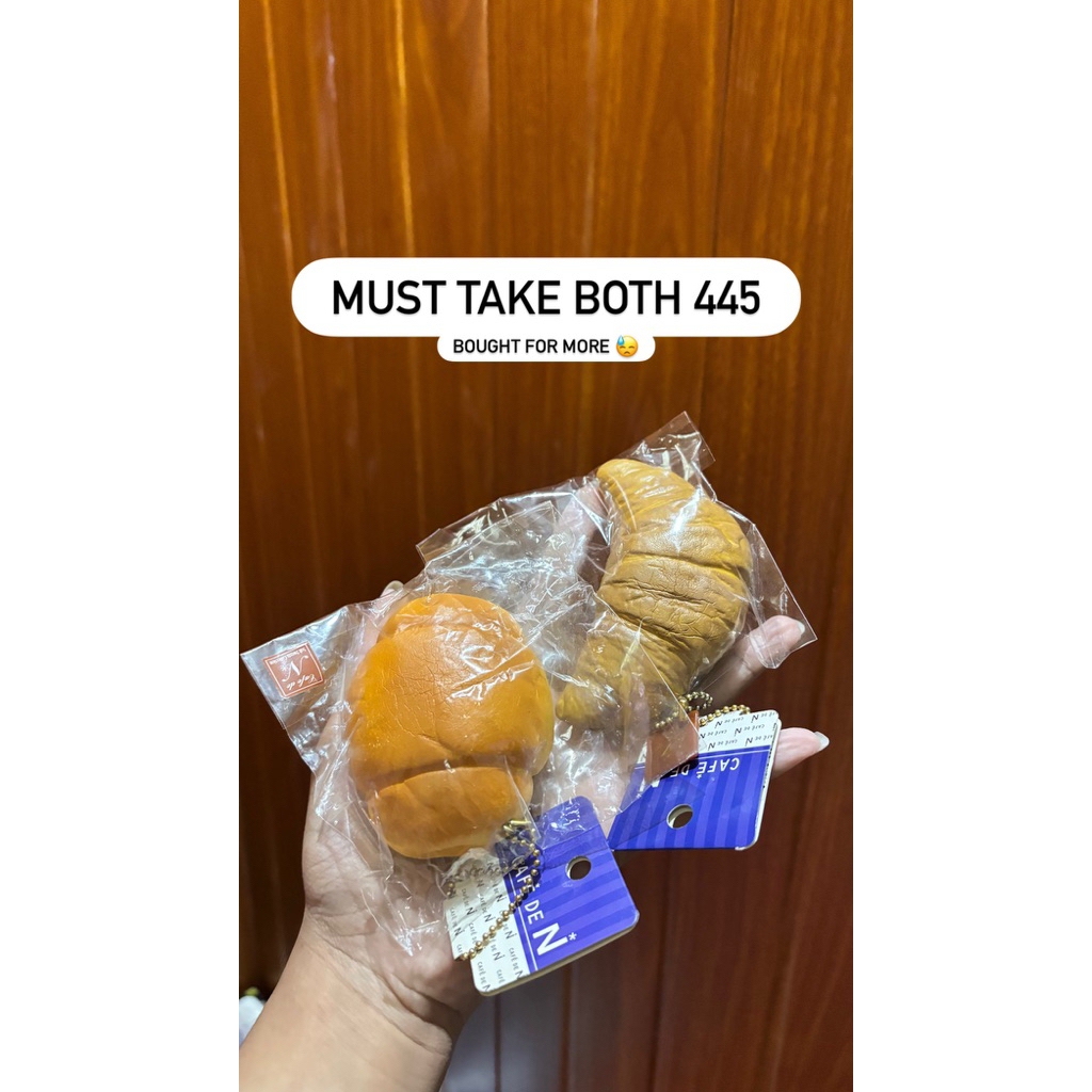 PRELOVED BUNDLE CAFE DE N SQUISHY CROISSANT BREADROLL