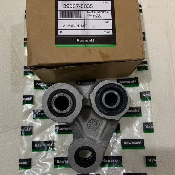 Unitrack Unitrak Kacamata Assy Segitiga Belakang Klx 150 Dtracker 150 KLX 150 S L BF