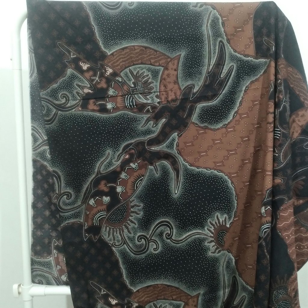 Kain Bahan Batik Danar Hadi