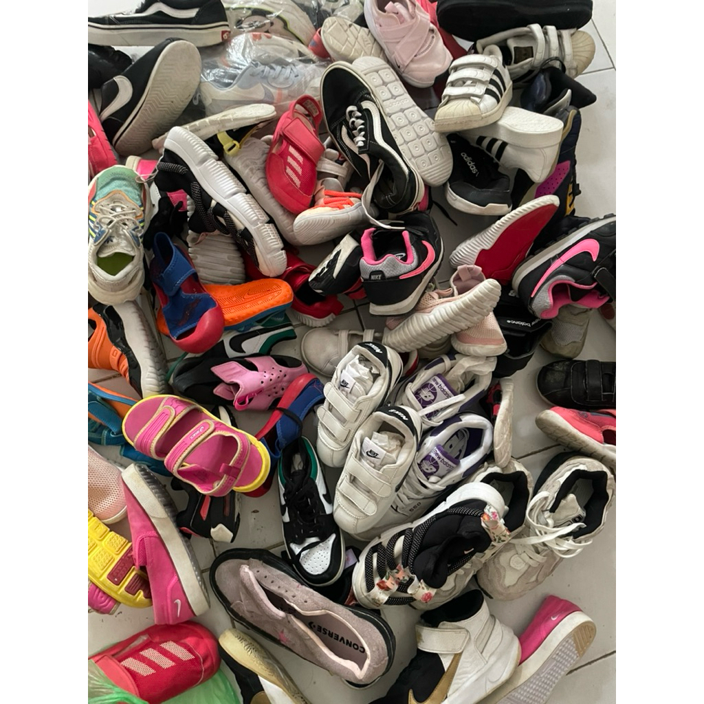 paket usaha sepatu anak second jonggol