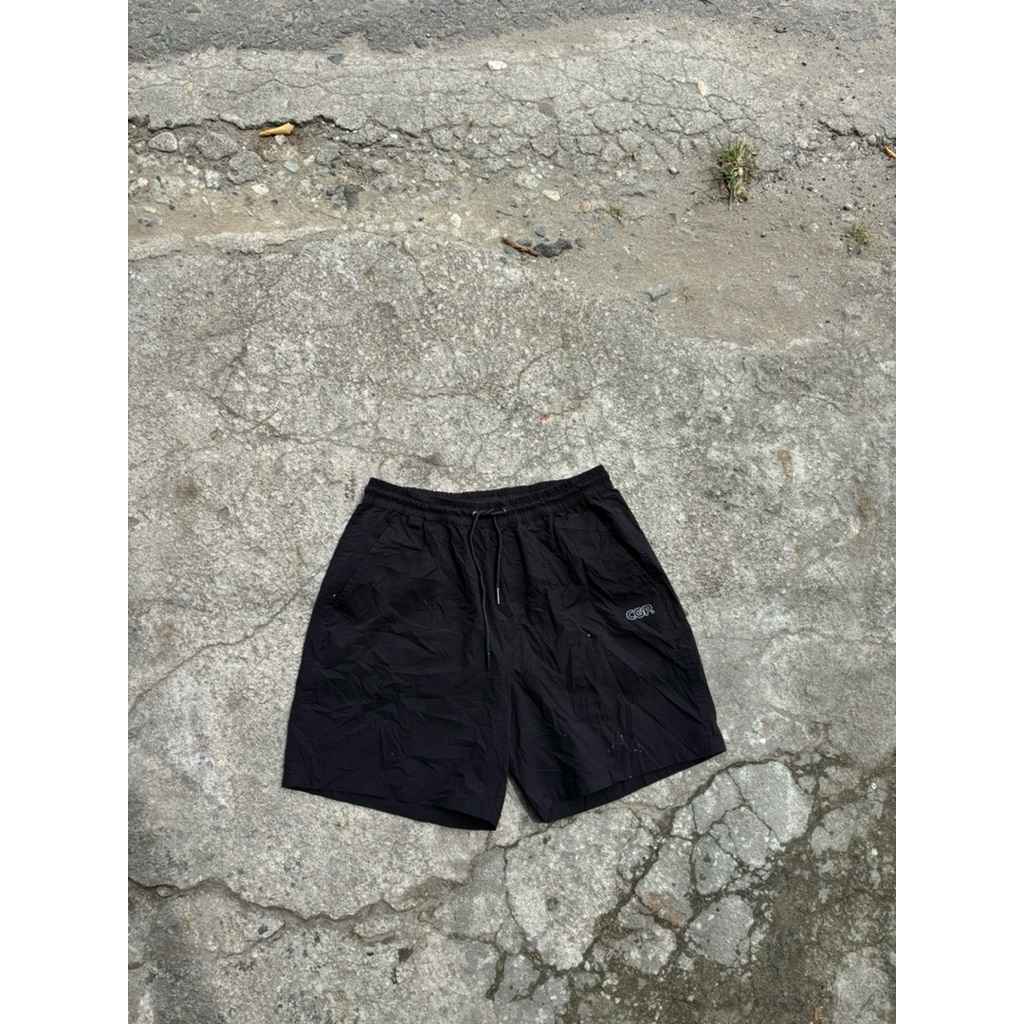 Celana pendek Code Graphy