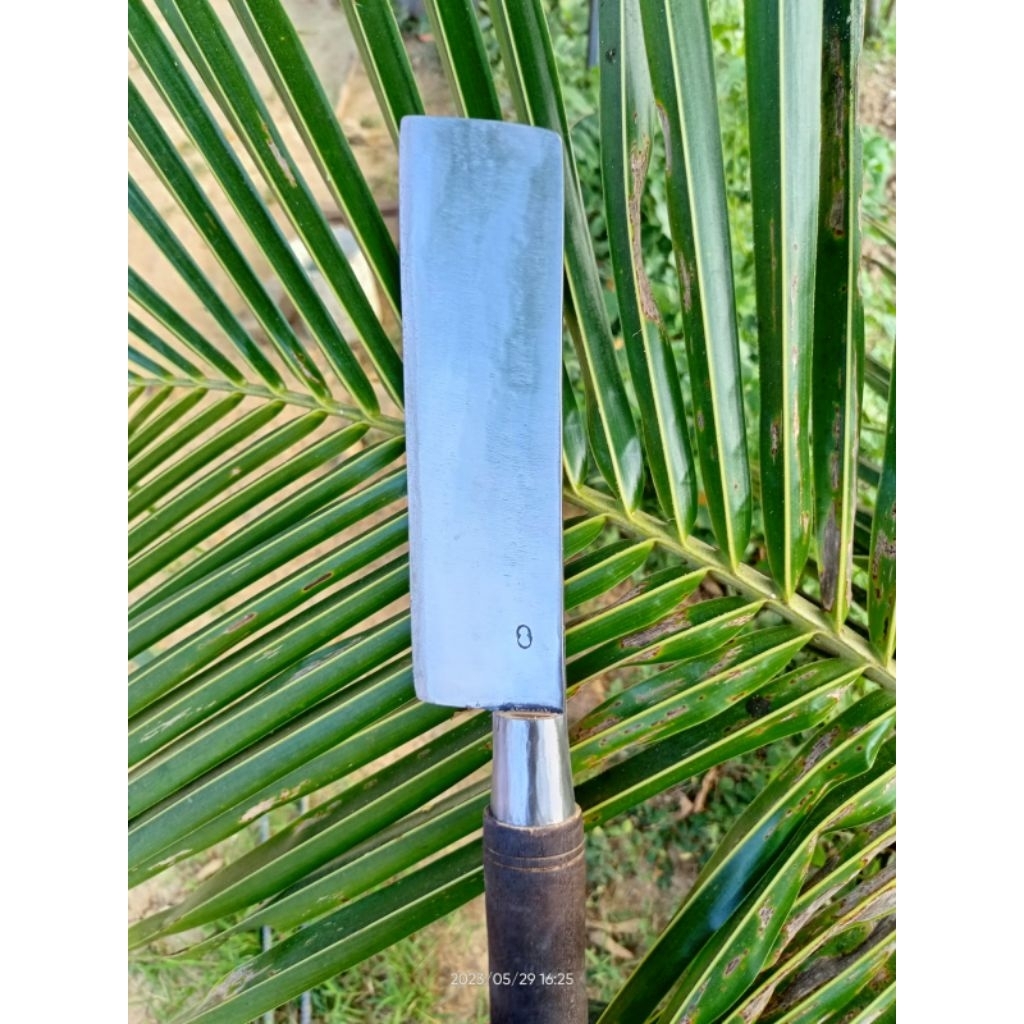 pisau cacah daging dan tulang