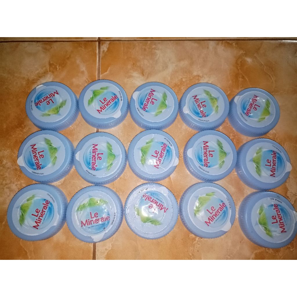 

Tutup Galon Le minerale 15 liter