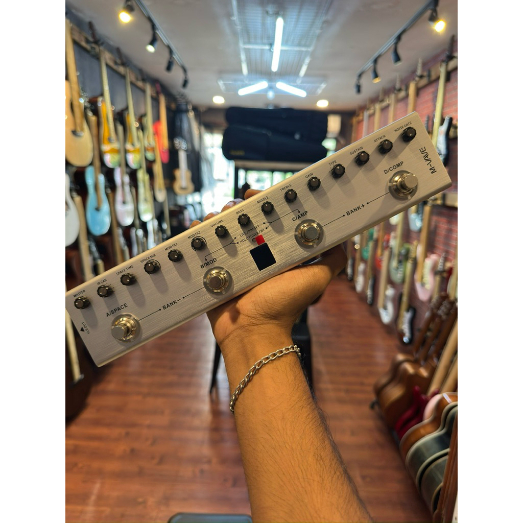 Efek Bass M-Vave Tank B