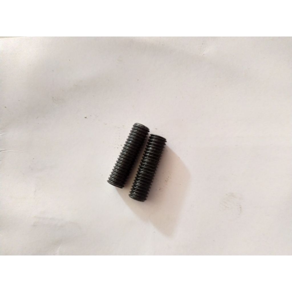 Bos Drat M6 Hitam. Drat dalam 10, Drat Luar 12