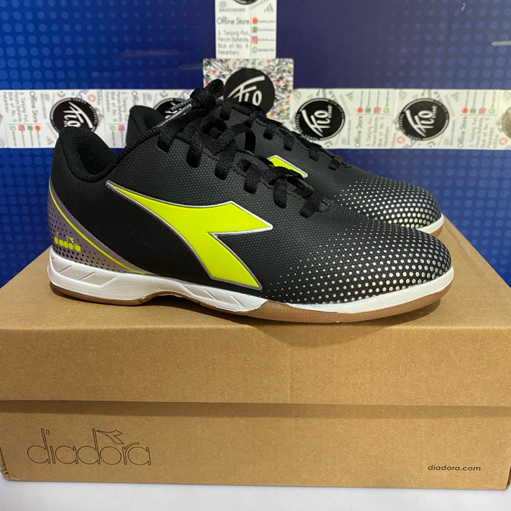Sepatu Diadoraa Original Futsal Kids Anak Remaja Guscar