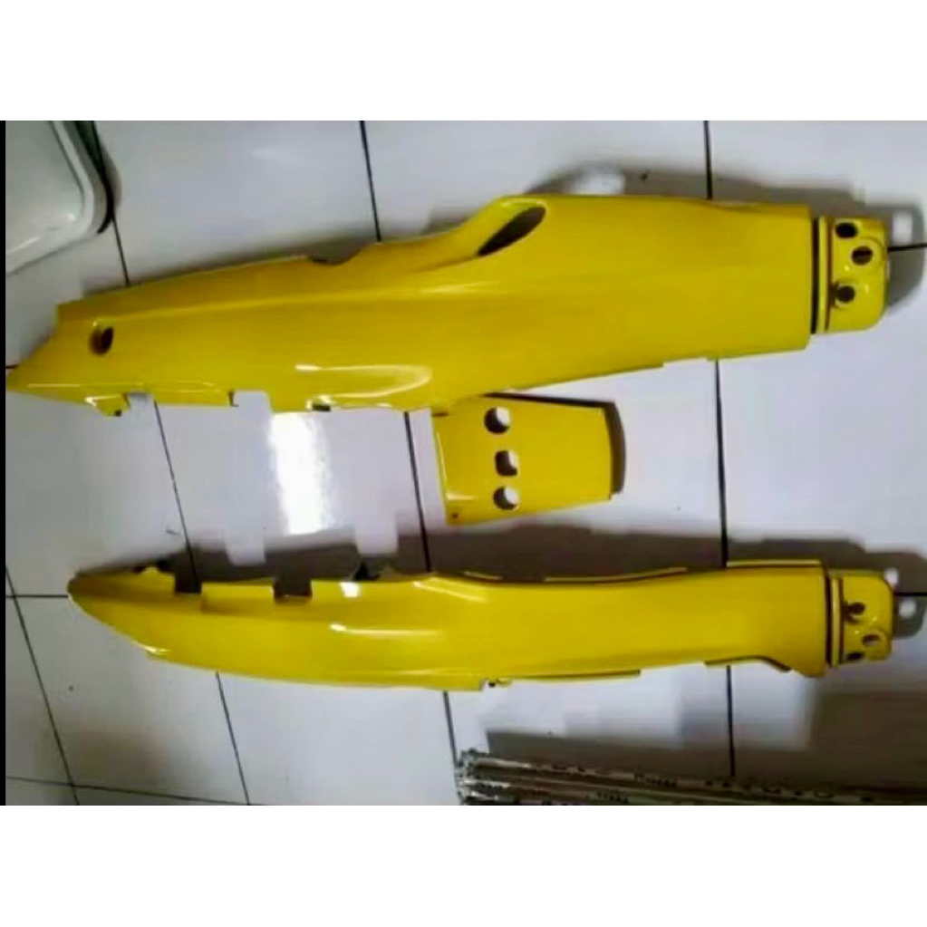 Body Fiz R Bodi Fiz R Bodi Belakang YAMAHA FIZ R Body Belakang FIS R Body Belakang FIZR Bodi FizR Bo