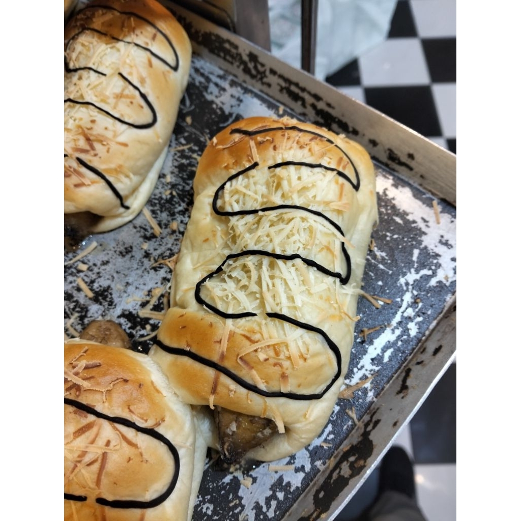 

Roti Pisang Coklat Keju Isi Melimpah – Camilan Enak Kekinian