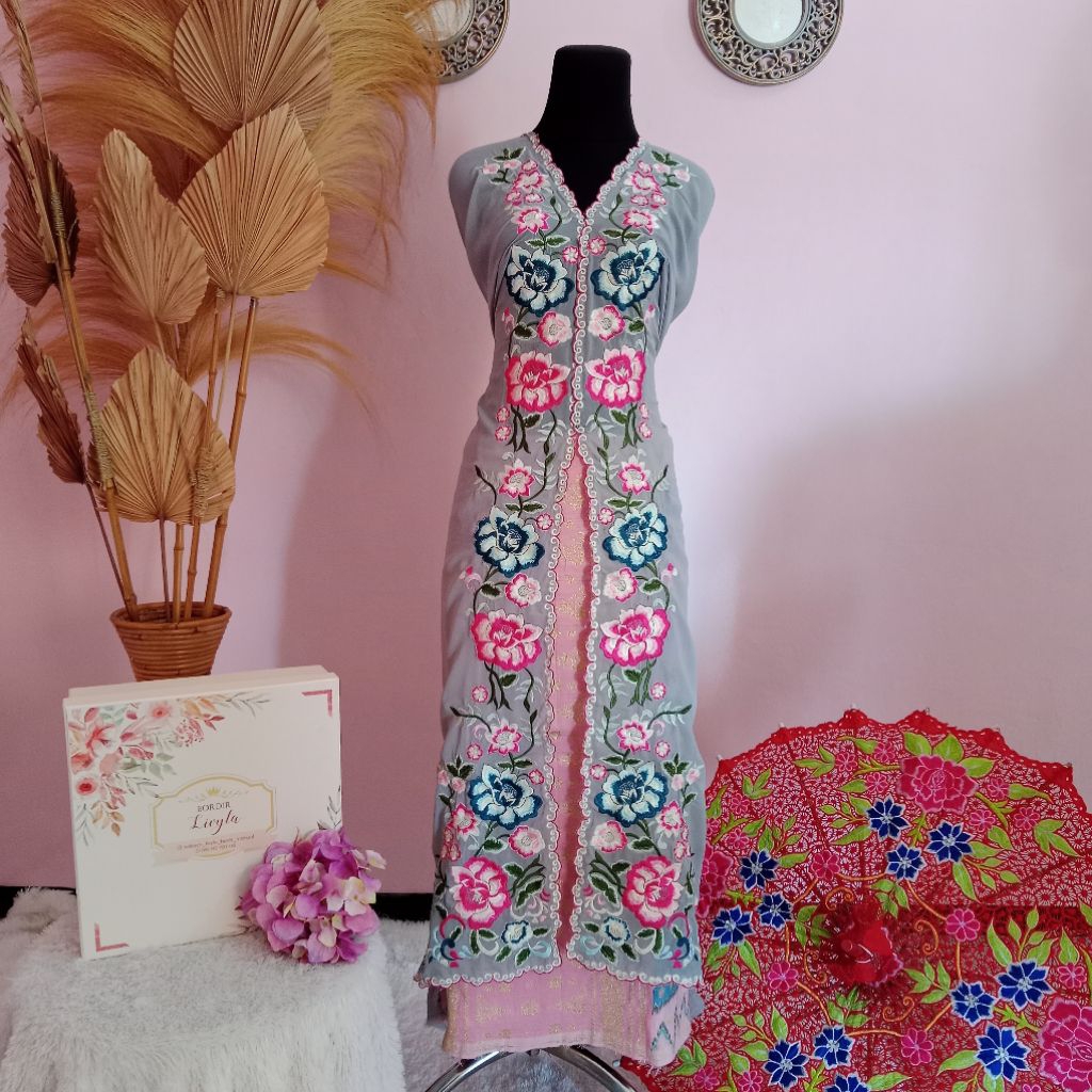 Bahan Kebaya Bordir Manual