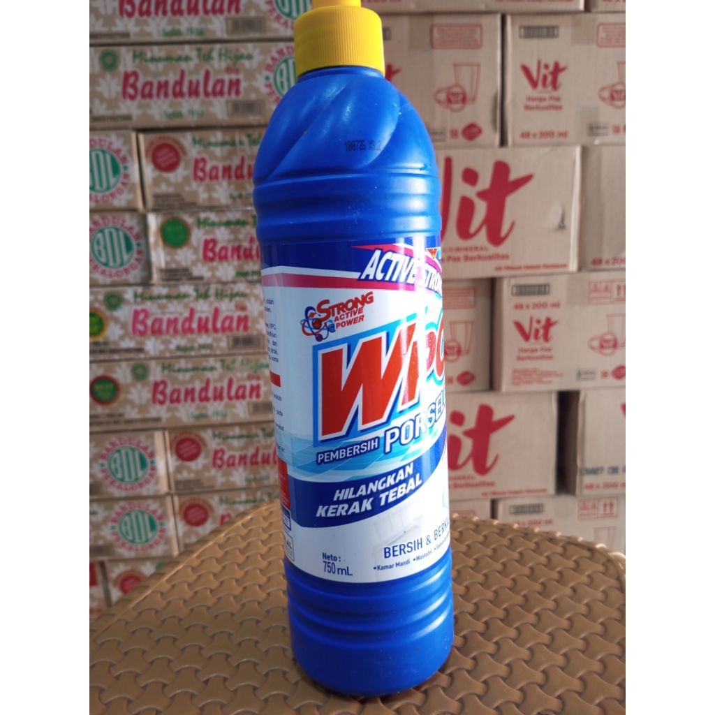 WPC porselen 750ml / pembersih kerak lantai / cairan pembersih lantai