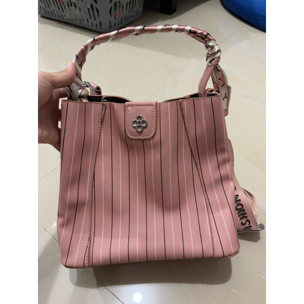 Tas Fashion Tas Kuliah Pink Brand TAOLEYU Import China