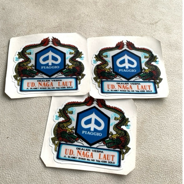 Sticker Dealer Vespa Naga Laut