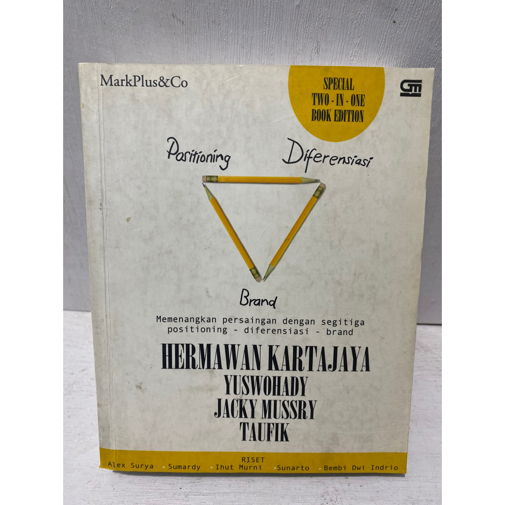 Buku Original HERMAWAN KARTAJAYA YUSWOHADY JACKY MUSSRY TAUFIK - MARKPLUS&CO