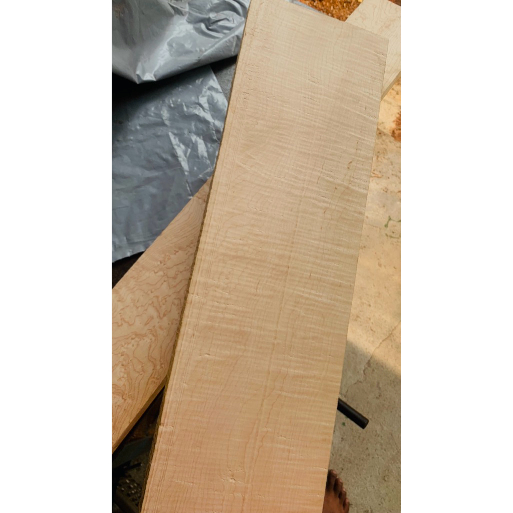 kayu flame maple bahan neck gitar T2,5 L17 P70