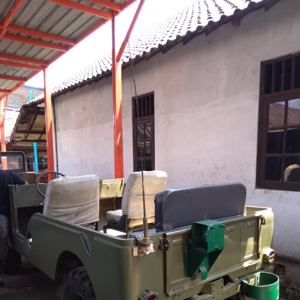 Antena Anten Pecut Radio Militer UFT 435 PRC cocok buat Jeep Willys