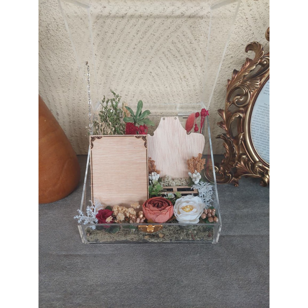 

Ringbox shinta l Ringbox Custom l Ring box kalung cincin lm l Ringbox classic l Ringbox Akrilik l eternal l Ringbox Custom Nama l Ringbox grafir l