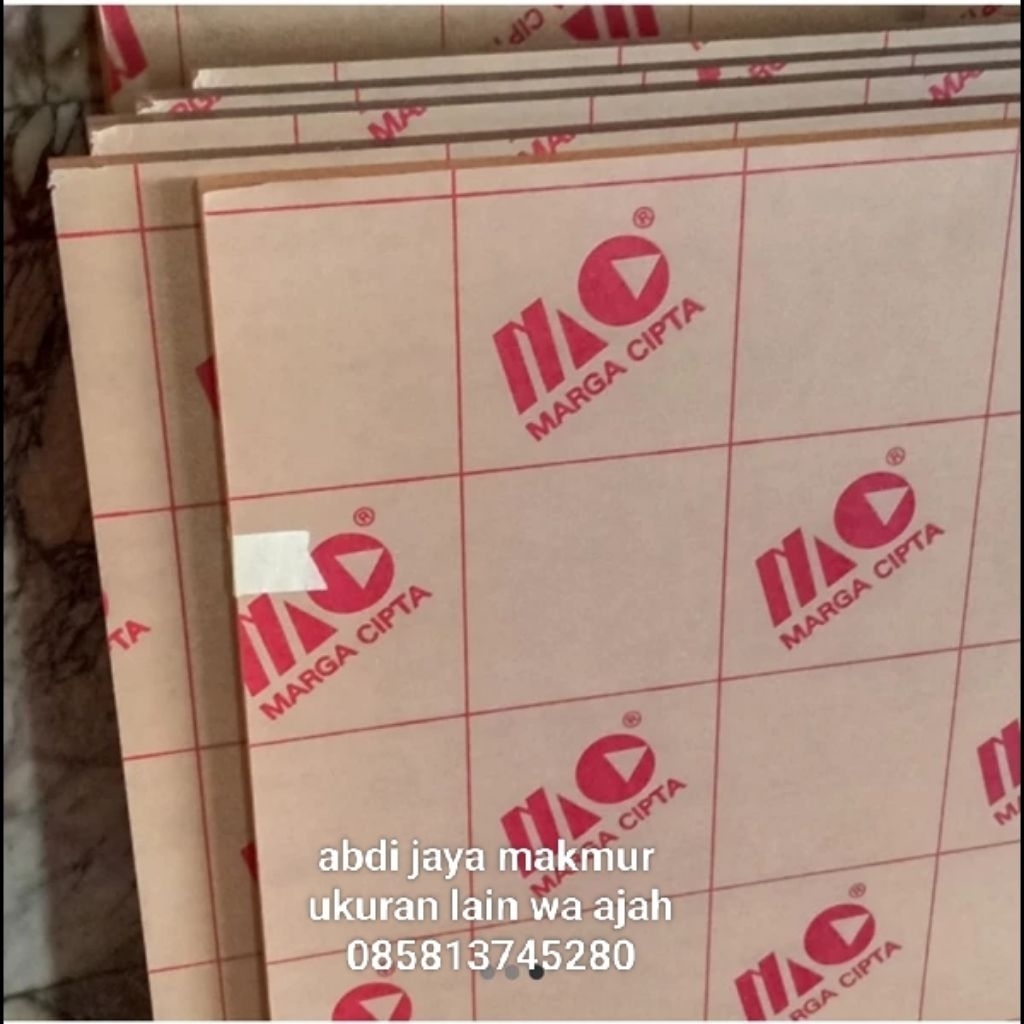 

AKRILIK MC SHEET 2MM X 100CM X 200CM