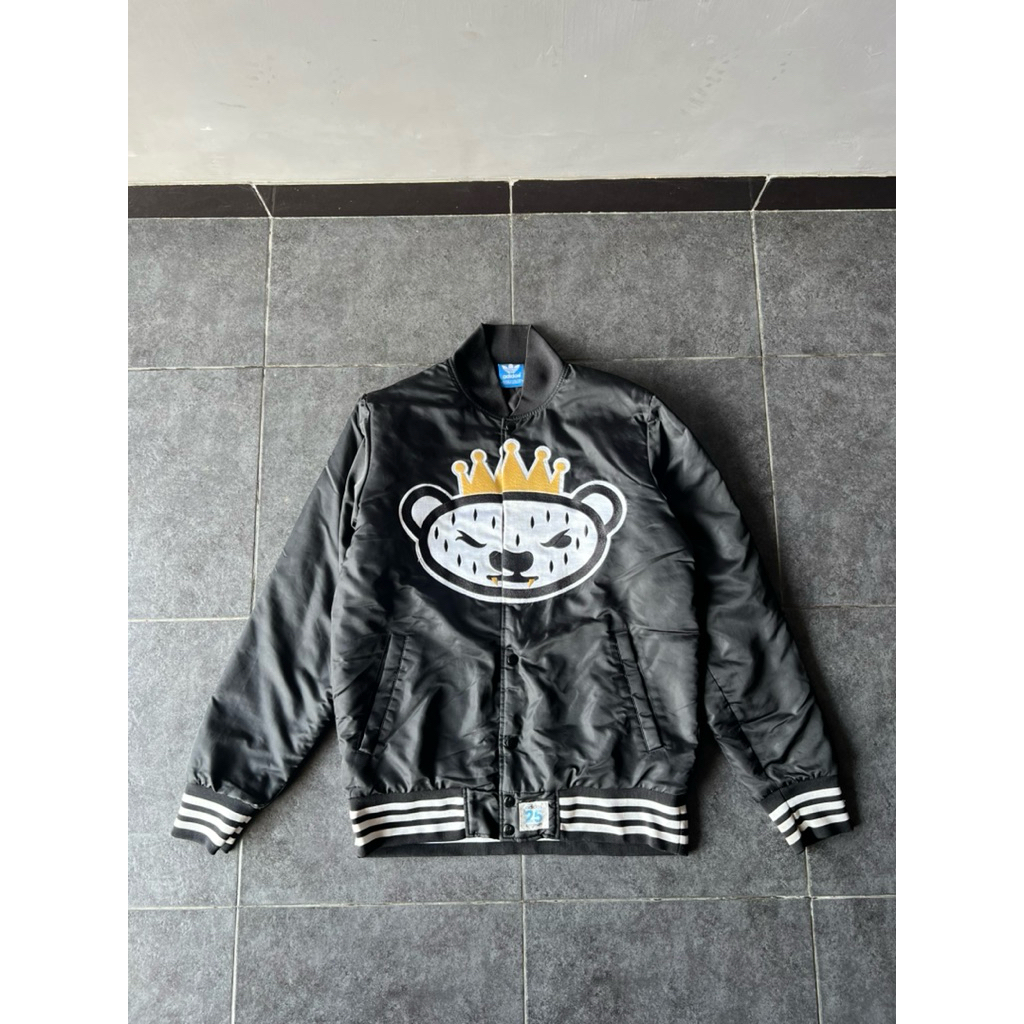 adidas nigo bear