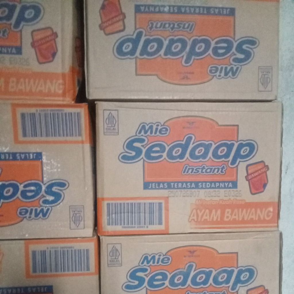 

mie instant rebus isi 40