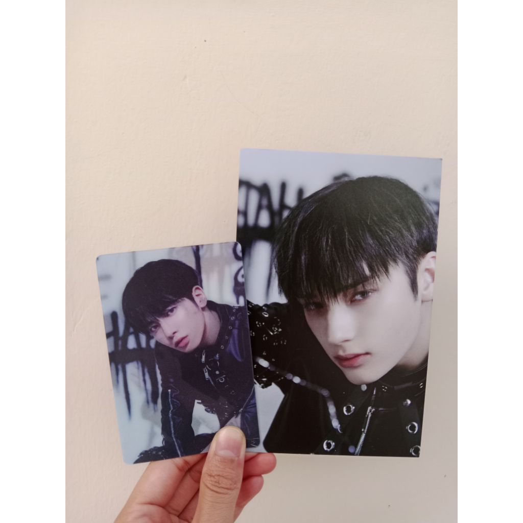 Preloved Official Lenticular Card Taehyun TXT & Postcard Hueningkai Thurday Child+freegift (WAJIB CO