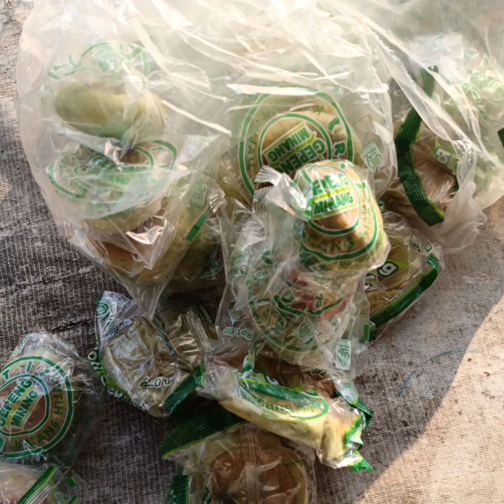 

roti exparaid (roti Bs) pakan ternak 1kg