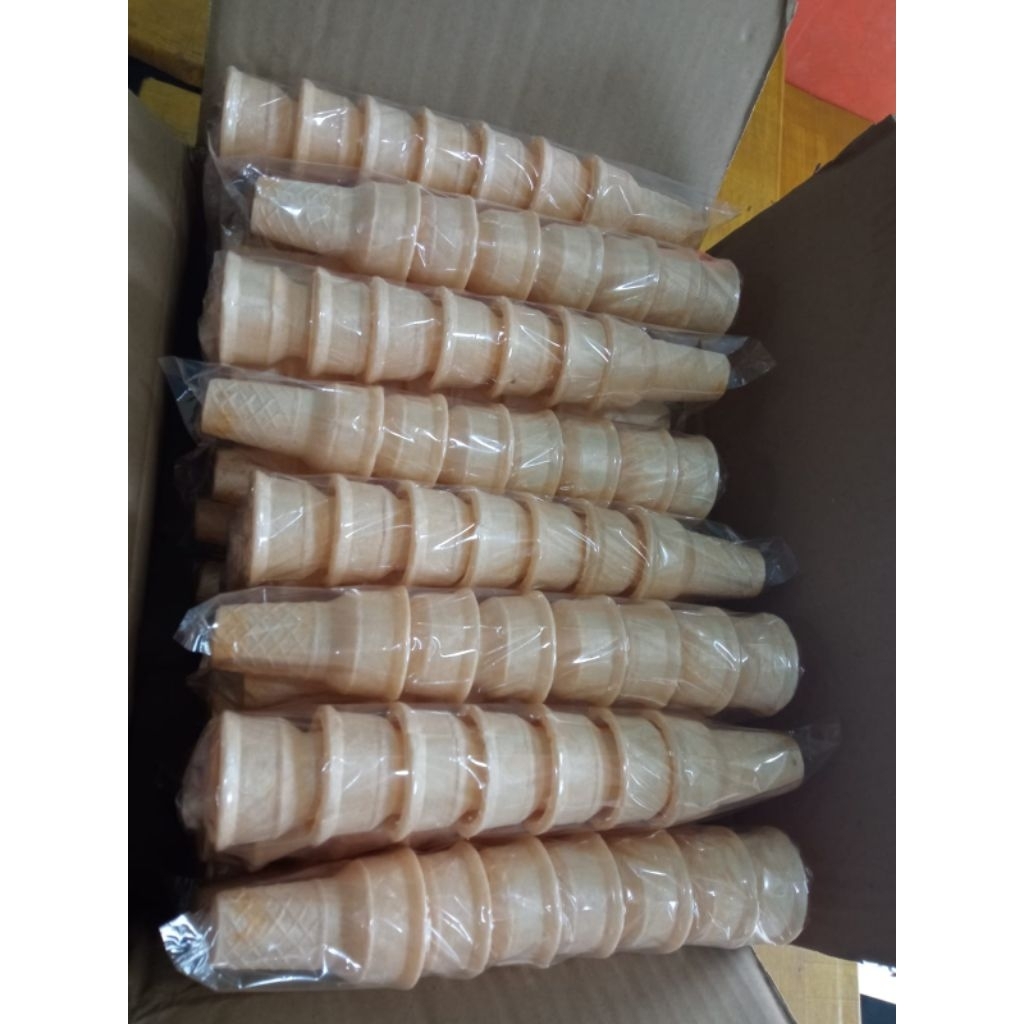 

Cone Es Mcd 4,5 Cm, Isi 200 pcs