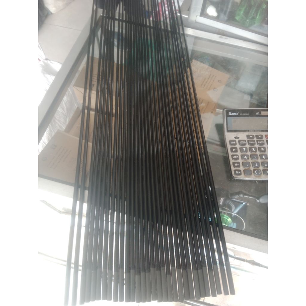 carbon solid ukuran 100cm