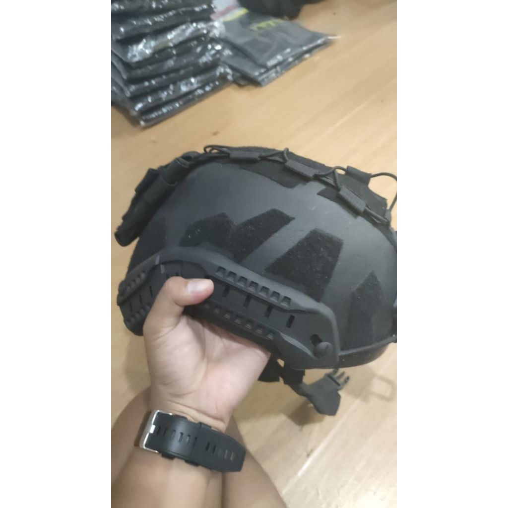 Helm Kevlar modif Scorpio Keren