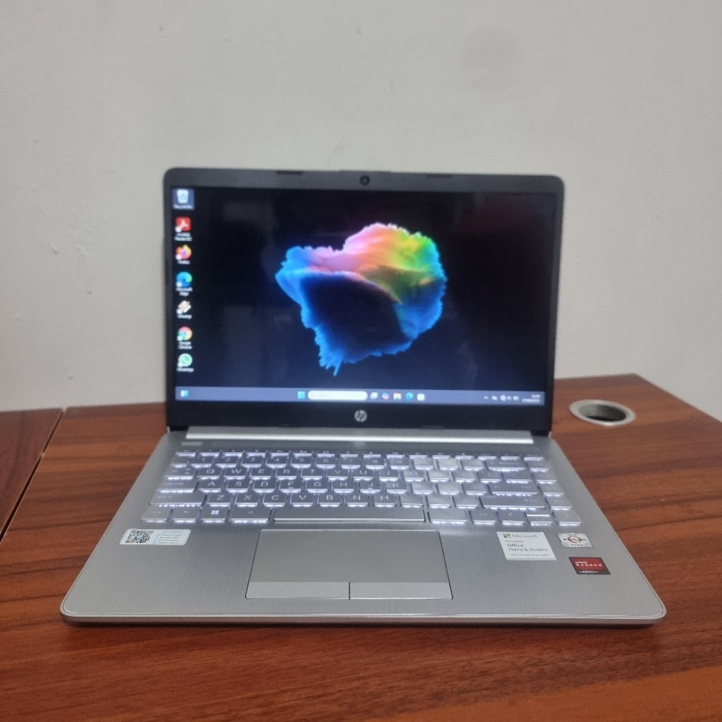 Hp 14s dk1542au amd athlon silver