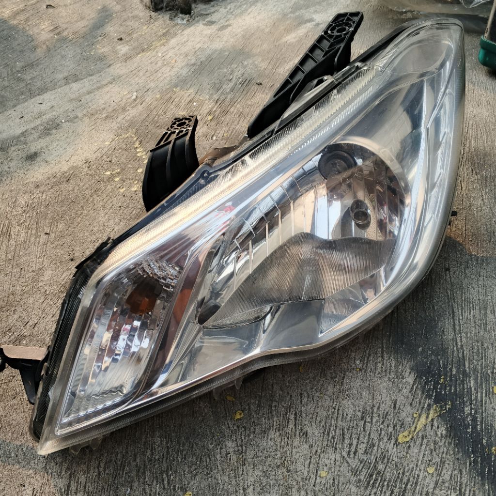 headlamp lampu depan Wuling confero DB kiri