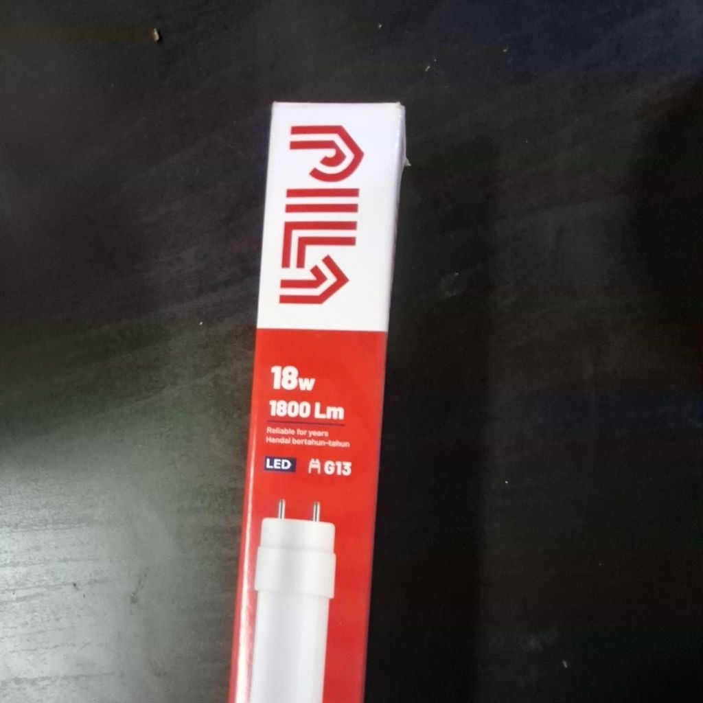 PILA LED Tube TL T8 10W 18W