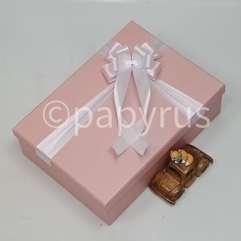 

PAPYRUS 25x35 Tinggi 10cm Kotak Kado Gift Box Hardbox Hampers V2