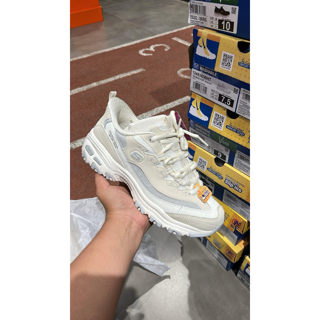 Sale Skechers Shoes for Women